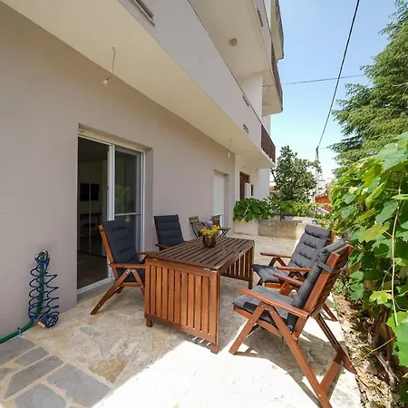 Diva Апартаменти Задар