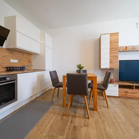 Diva Apartment *