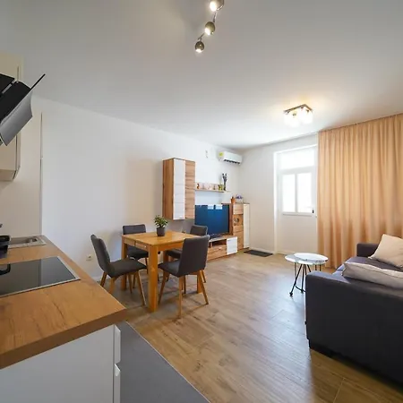 Diva Apartment *